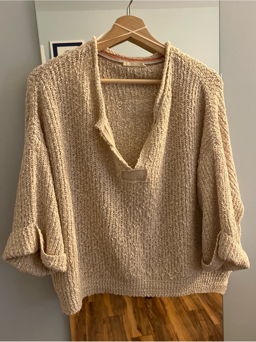 Boutique slouchy knit tee (size small)